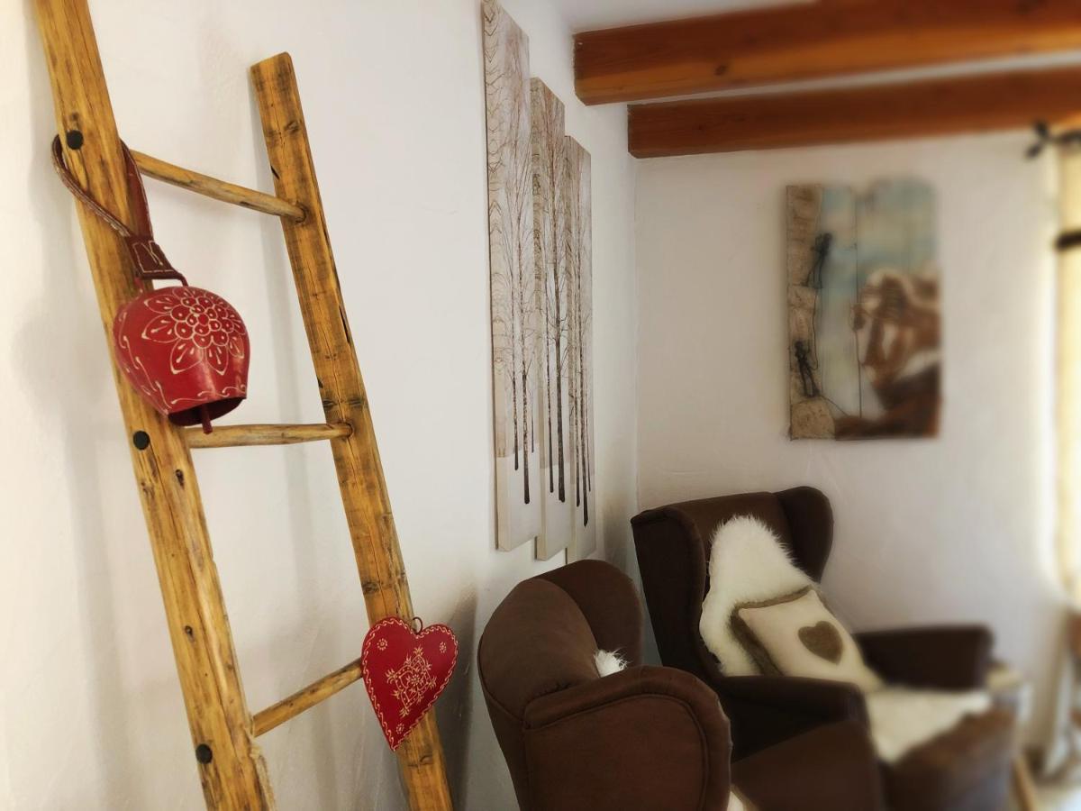 La Chambre Des Reves Аоста Экстерьер фото