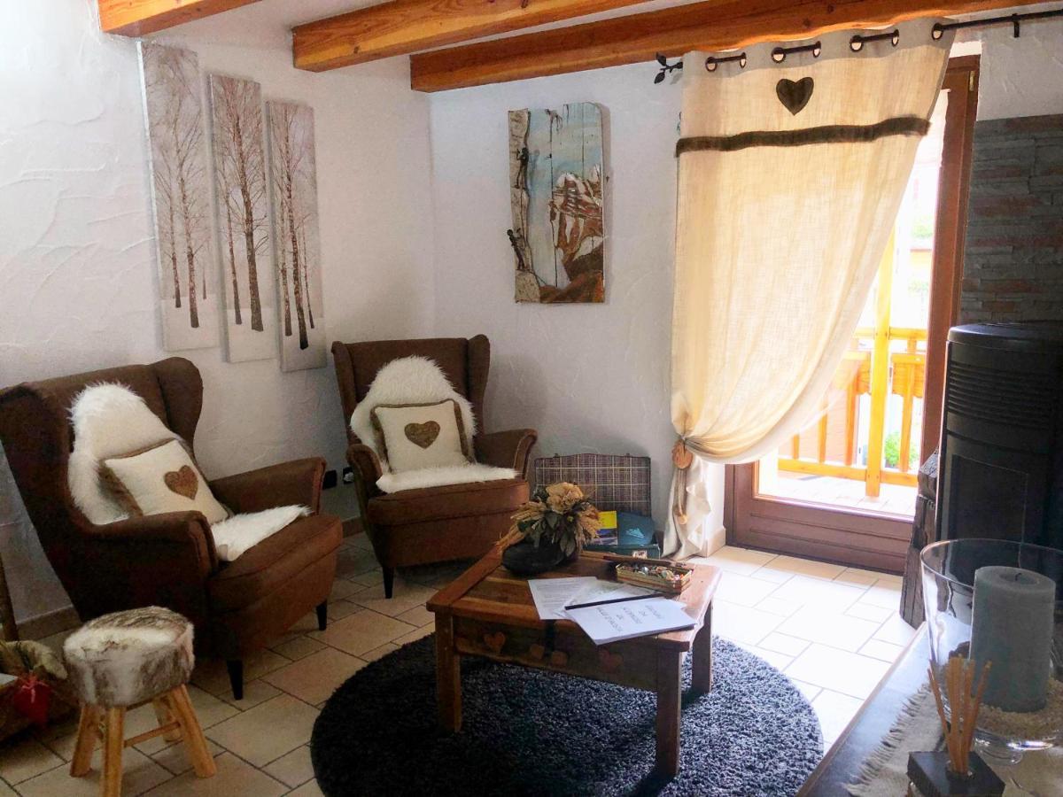 La Chambre Des Reves Аоста Экстерьер фото