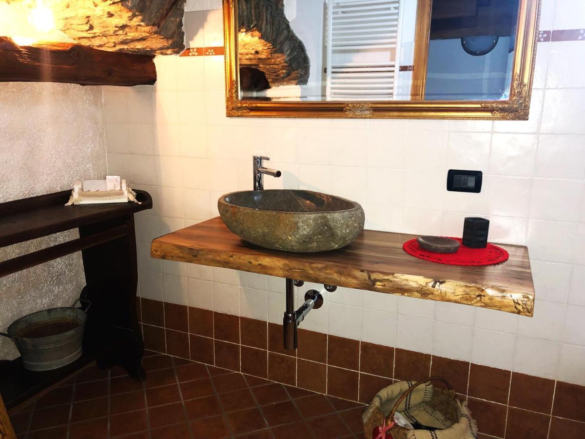 La Chambre Des Reves Аоста Экстерьер фото